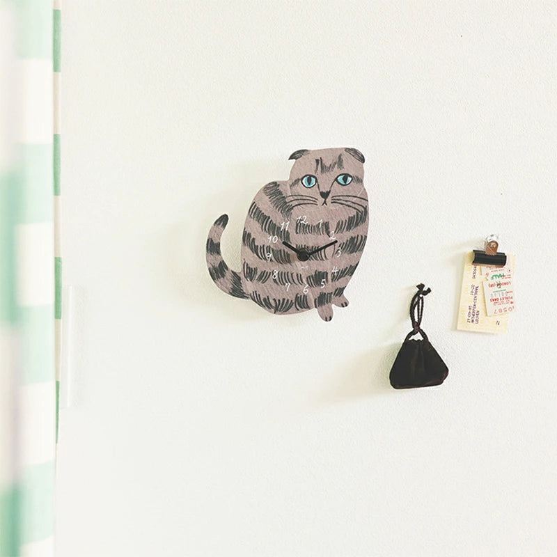 Matsuo Miyuki Cute Die-cut cat wall clock | Home decor