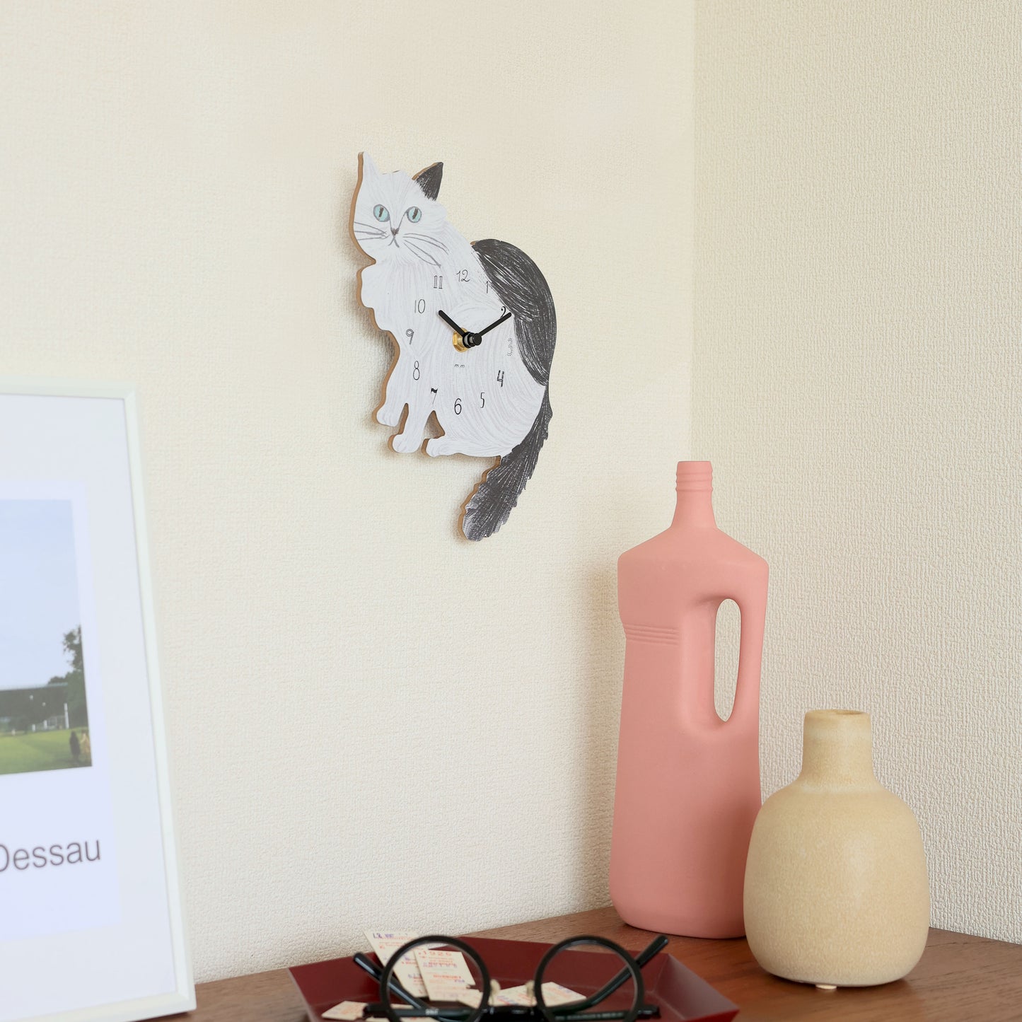 Matsuo Miyuki Cute Die-cut cat wall clock | Wall decor